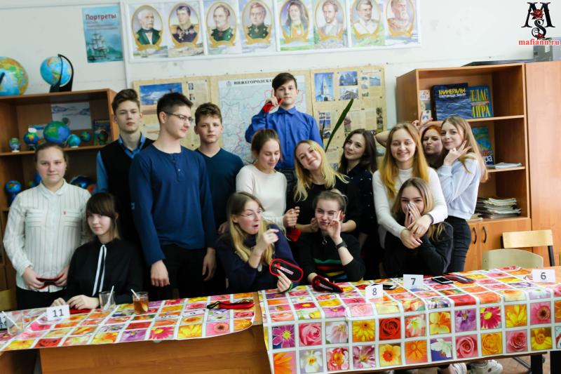 Мафия-НН:Во всяком благополучном и процветающем городке прогуливаясь по маленьким ..